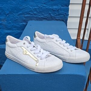 GBG Los Angeles White Sneakers with Gold Details